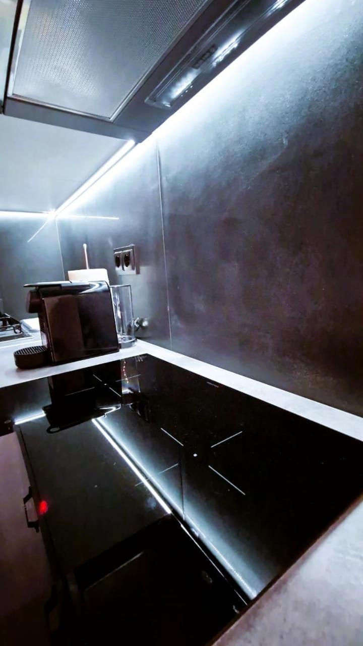 Essel Noir - A Hidden Gem With A Magnificent Acropolis View Apartment Athens Ngoại thất bức ảnh