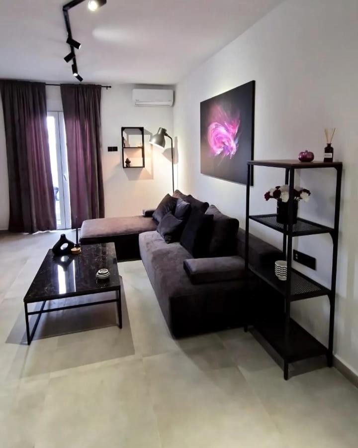 Essel Noir - A Hidden Gem With A Magnificent Acropolis View Apartment Athens Ngoại thất bức ảnh